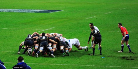 Beaucoup de mêlées dans ce match, souvent à moins d'un mètre de la ligne d'essai.