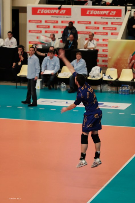 Emmanuel Ragondet au service.