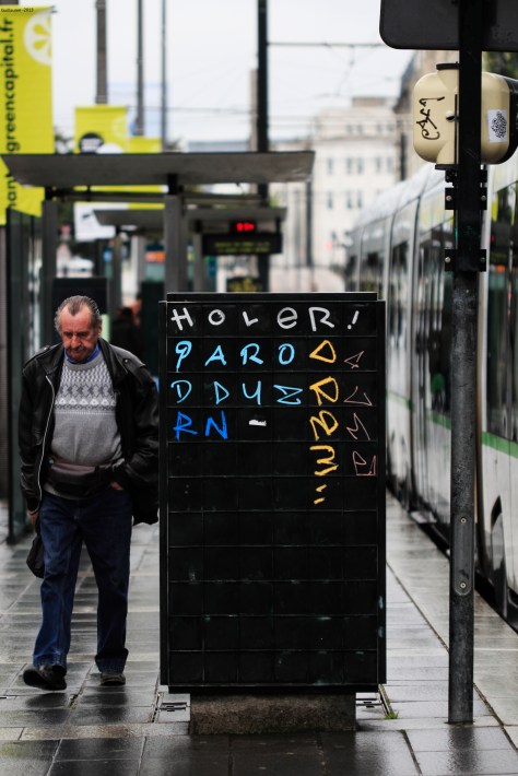 Homme au col bleu, Tramway Commerce.